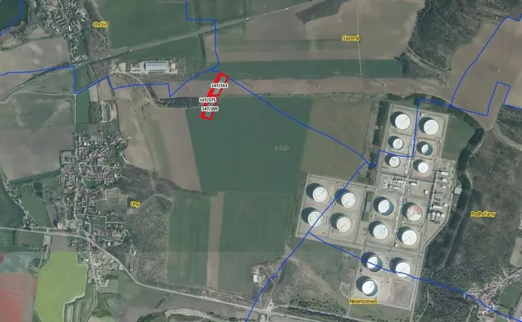 Prodej pole, Uhy, 11994 m2