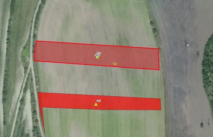 Prodej pole, Uhy, 5077 m2