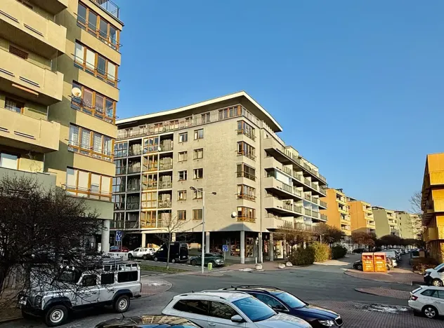 Prodej bytu 2+kk, Praha - Troja, Velká skála, 48 m2