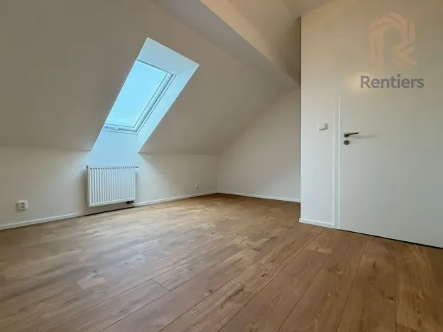 Prodej rodinného domu, Rostoklaty, 137 m2