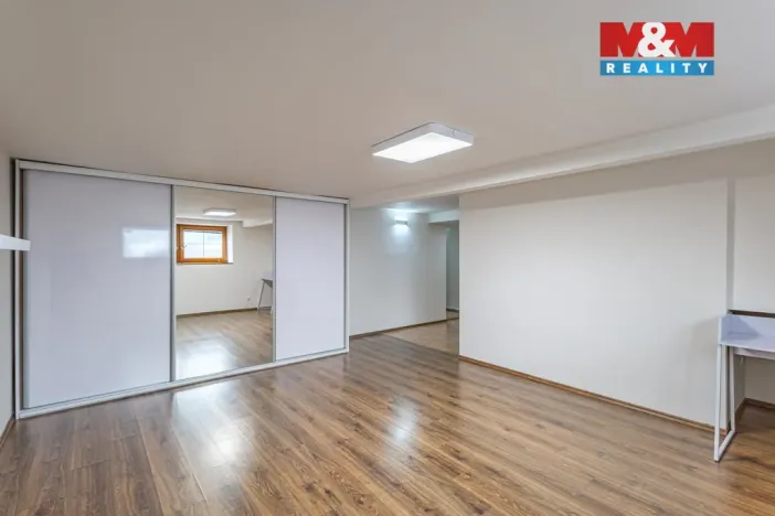 Prodej bytu 2+1, Praha - Žižkov, Na chmelnici, 64 m2