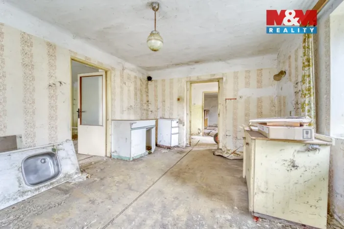 Prodej rodinného domu, Chocenice - Zhůř, 145 m2