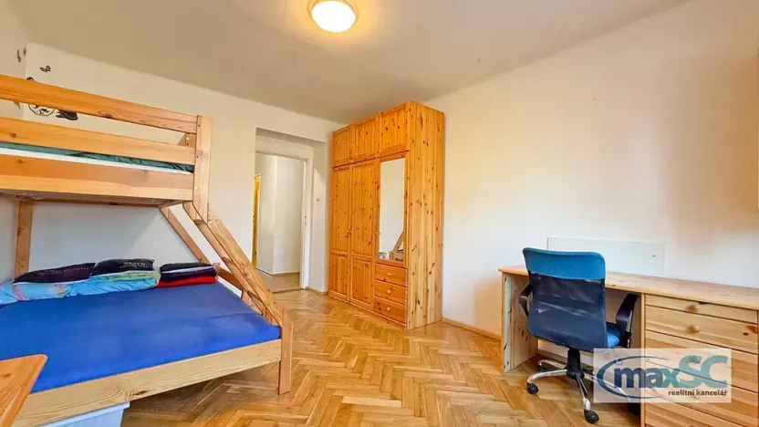 Pronájem bytu 2+1, Holice, Holubova, 64 m2