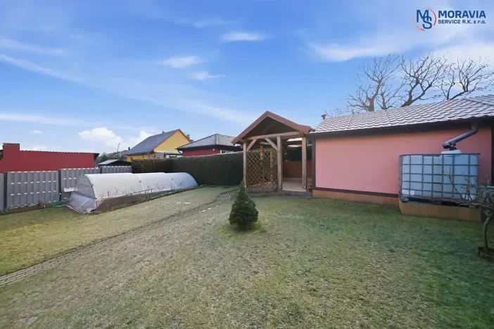 Prodej rodinného domu, Lipí, 238 m2