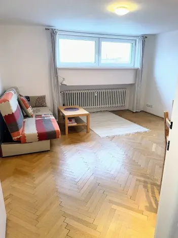 Prodej bytu 2+kk, Praha - Bubeneč, Lotyšská, 39 m2