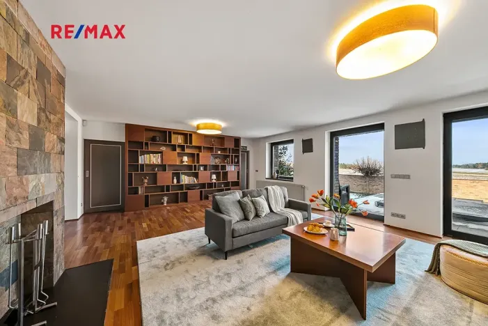 Prodej vily, Praha - Klánovice, Zádražanská, 330 m2