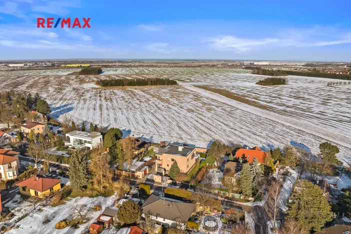 Prodej vily, Praha - Klánovice, Zádražanská, 330 m2