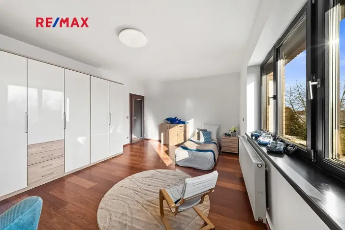 Prodej vily, Praha - Klánovice, Zádražanská, 330 m2