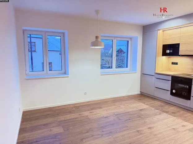 Pronájem bytu 3+kk, Benešov, Ulrichova, 75 m2