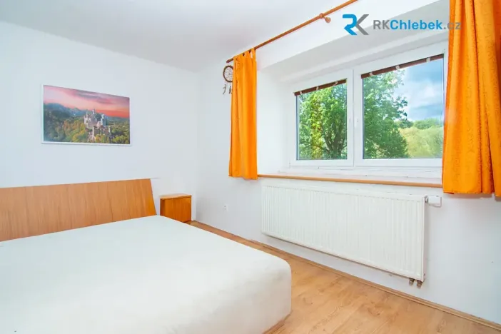 Prodej rodinného domu, Lomnice, 180 m2