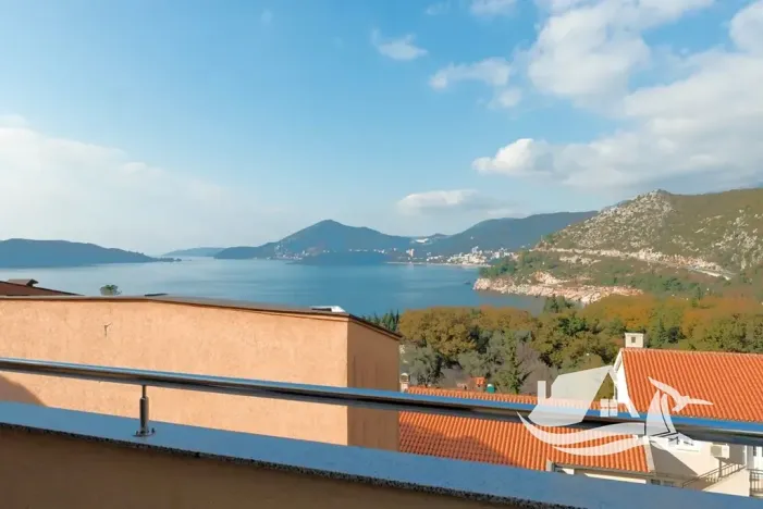 Prodej bytu 3+kk, Kamenovo, Černá Hora, 95 m2