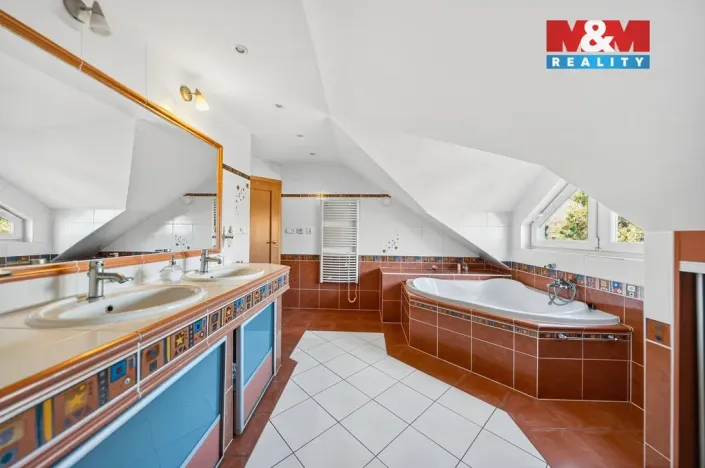 Prodej rodinného domu, Rajhrad, Dobrovského, 206 m2