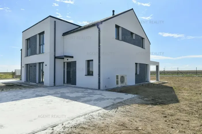Prodej rodinného domu, Slaný, 156 m2
