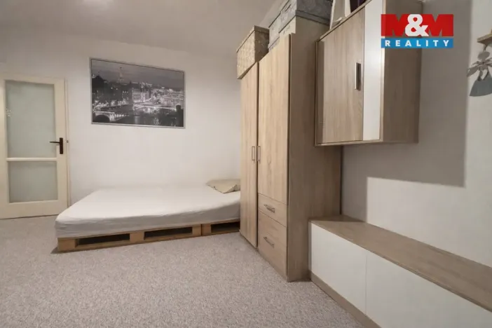 Pronájem bytu 1+1, Hradec Králové - Pražské Předměstí, Gočárova třída, 37 m2