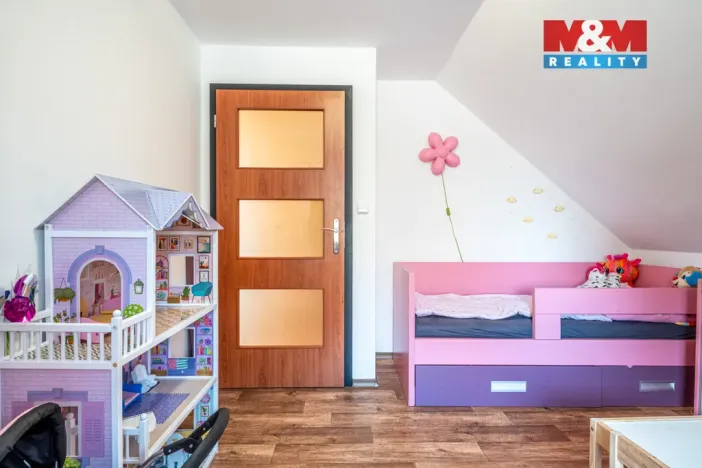 Prodej rodinného domu, Chroboly, 135 m2