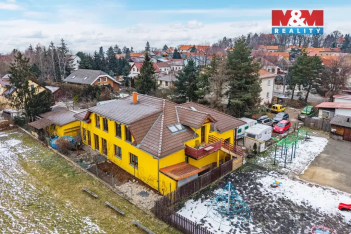 Prodej rodinného domu, Hradešín, 350 m2