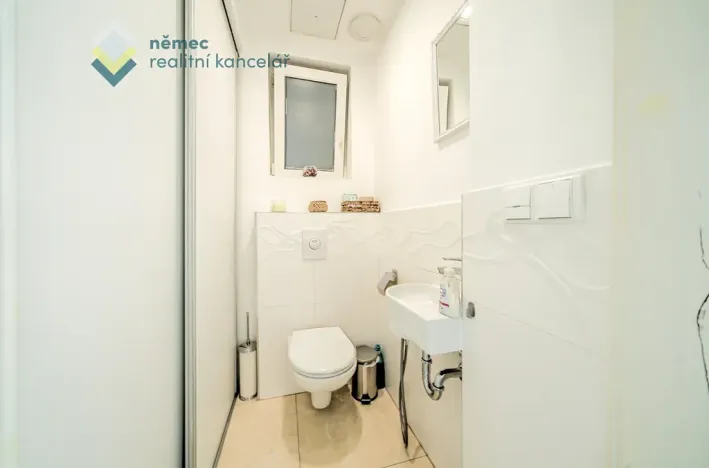 Pronájem bytu 3+1, Praha - Vinohrady, Záhřebská, 106 m2