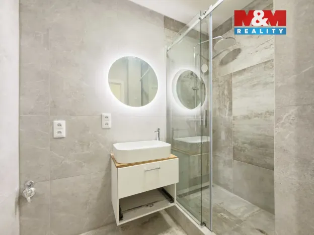 Prodej bytu 3+1, Karviná - Hranice, Slovenská, 67 m2