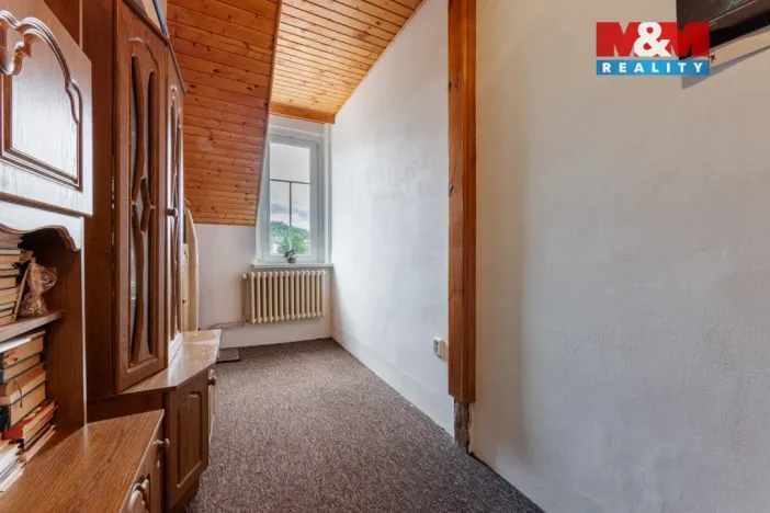 Prodej bytu 4+1, Karlovy Vary, Ondřejská, 79 m2