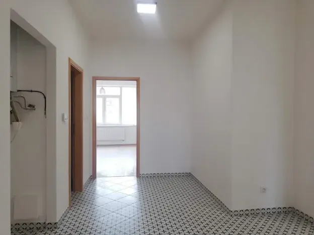 Pronájem bytu 3+kk, Praha - Břevnov, Bělohorská, 75 m2