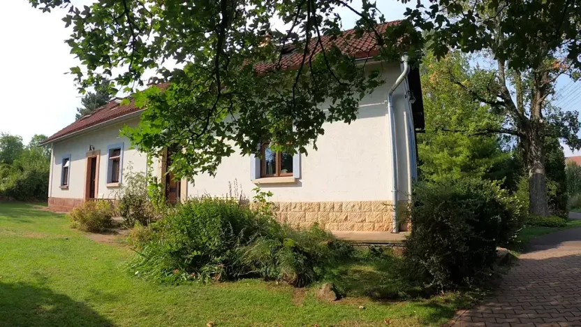 Prodej rodinného domu, Pecka, 300 m2