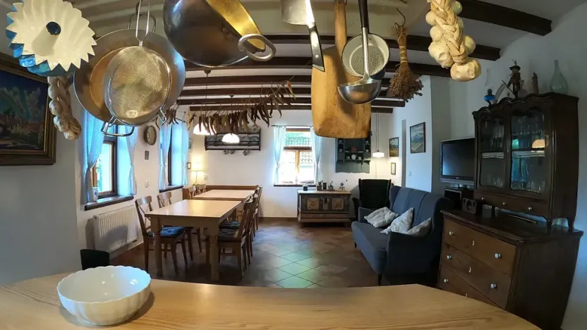 Prodej rodinného domu, Pecka, 300 m2