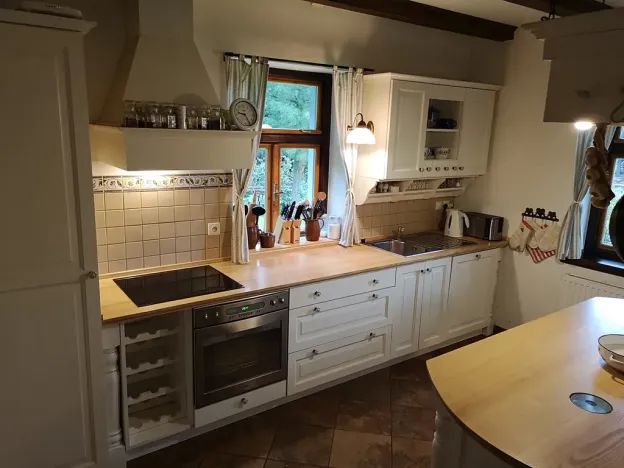 Prodej rodinného domu, Pecka, 300 m2