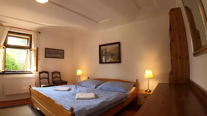 Prodej rodinného domu, Pecka, 300 m2