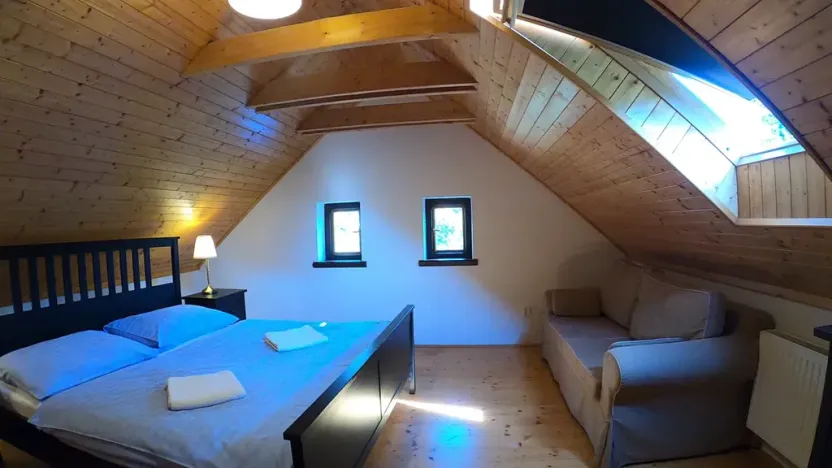 Prodej rodinného domu, Pecka, 300 m2