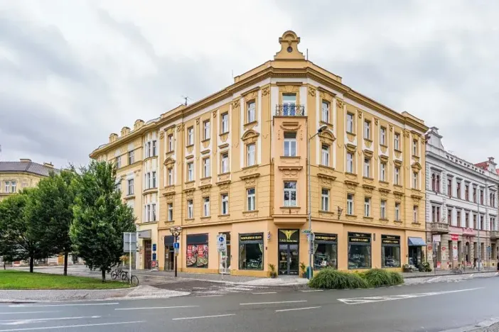 Pronájem bytu 1+kk, Hradec Králové, náměstí Svobody, 30 m2