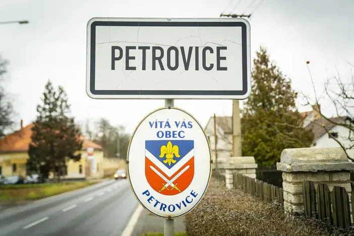 Prodej pozemku pro bydlení, Petrovice, 6626 m2