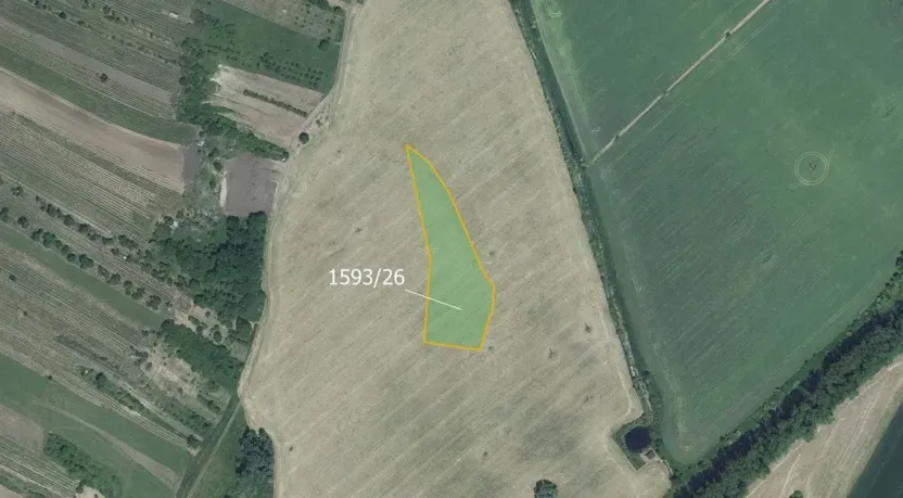 Prodej pole, Týnec, 58937 m2