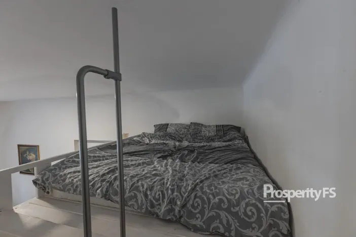 Prodej bytu 1+1, Hostinné, Dolní brána, 28 m2