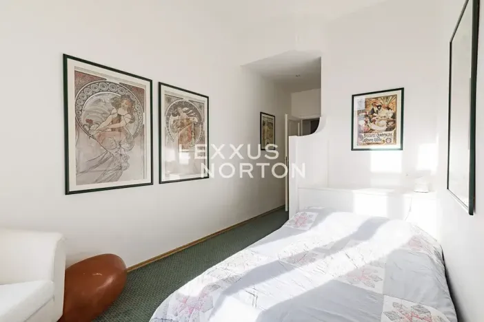 Pronájem bytu 3+1, Praha - Nové Město, Odborů, 87 m2