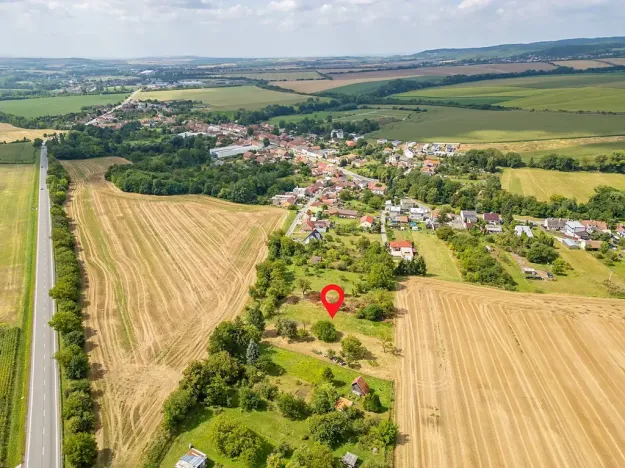 Prodej pozemku pro bydlení, Tučapy, 1057 m2