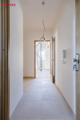 Prodej bytu 3+kk, Svoboda nad Úpou, Nádražní, 65 m2