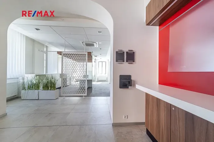 Prodej obchodního prostoru, Králíky, 5. května, 519 m2