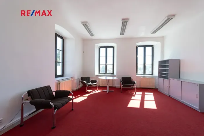 Prodej obchodního prostoru, Králíky, 5. května, 519 m2