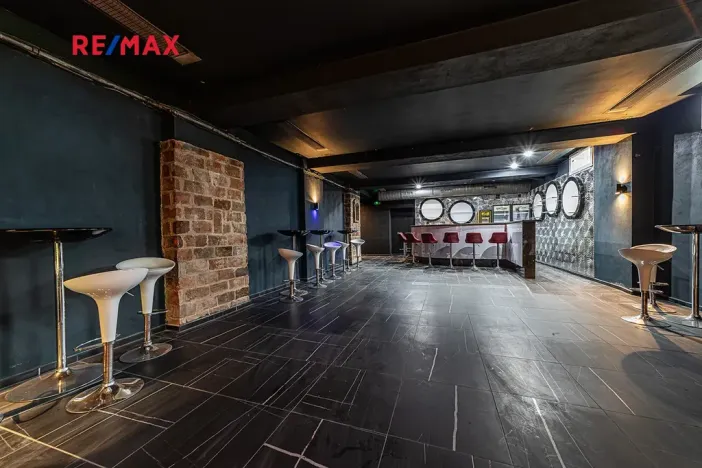 Prodej obchodního prostoru, Břidličná, Osvobození, 140 m2