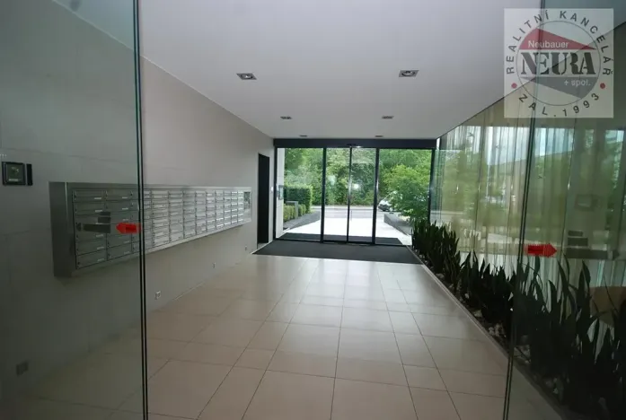 Pronájem bytu 2+kk, Praha - Nusle, K sídlišti, 58 m2