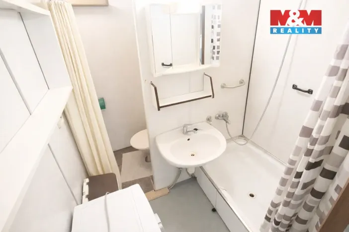 Pronájem bytu 2+kk, Jablonec nad Nisou, Švédská, 39 m2