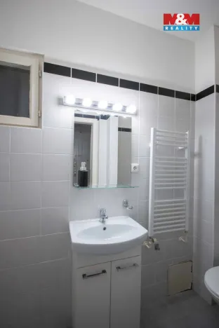 Pronájem bytu 2+kk, Praha - Vršovice, Holandská, 46 m2