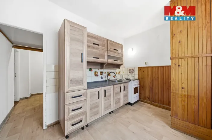 Prodej bytu 3+1, Uničov, Nerudova, 67 m2