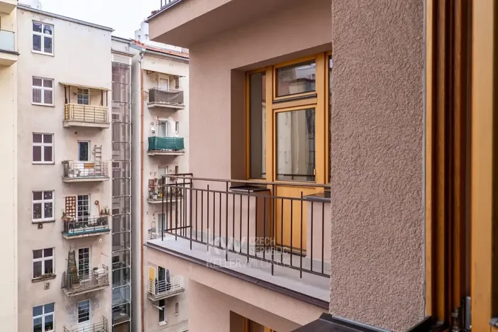 Pronájem bytu 2+kk, Praha - Žižkov, Žerotínova, 52 m2