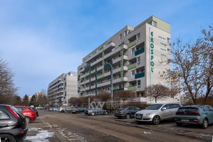 Pronájem bytu 1+kk, Praha - Horní Měcholupy, Hornoměcholupská, 32 m2