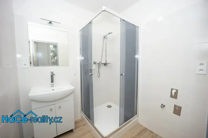 Pronájem bytu 3+1, Rychnov nad Kněžnou, Na Trávníku, 78 m2