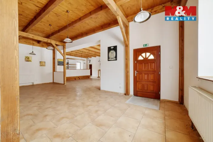 Prodej restaurace, Stráž nad Ohří - Boč, 500 m2