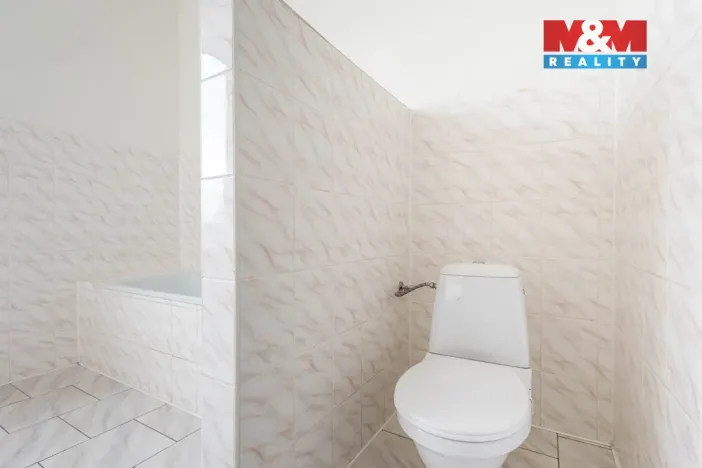 Pronájem bytu 4+1, Nový Bor, Palackého, 115 m2