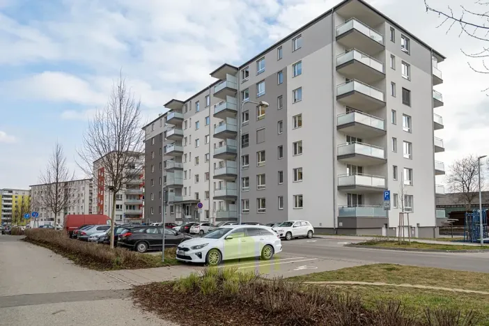 Pronájem bytu 2+kk, Olomouc, Janského, 61 m2