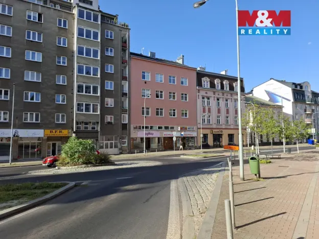 Pronájem obchodního prostoru, Karlovy Vary - Rybáře, Sokolovská, 120 m2
